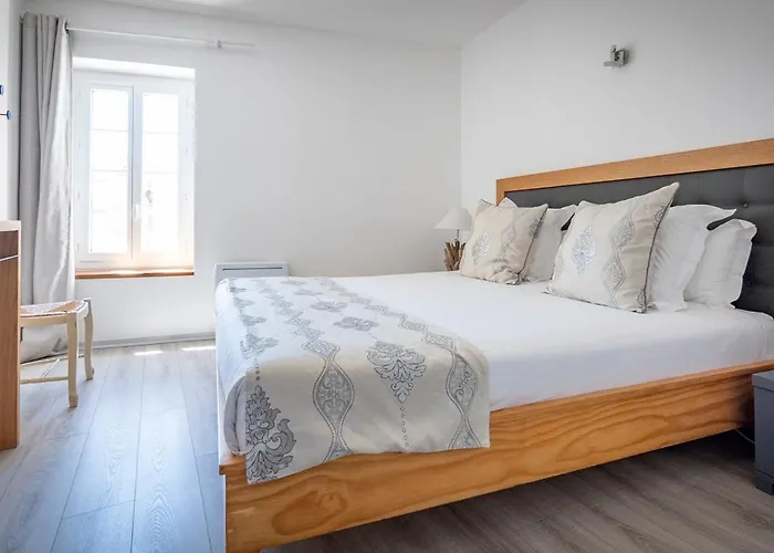 De L'abbaye Hotel Cruis