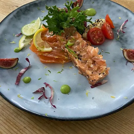 Hotel De L'abbaye Cruis