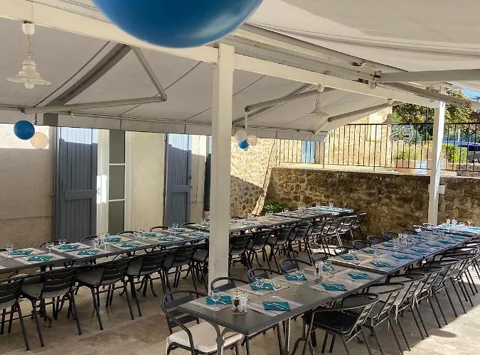 Hotel De L'abbaye Cruis