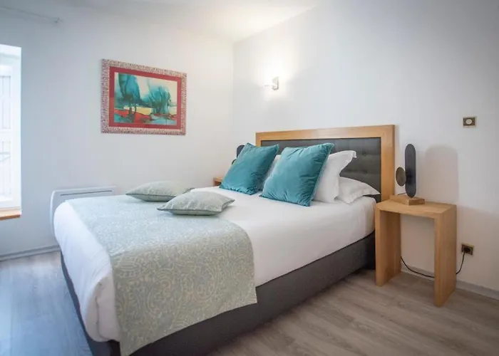 De L'abbaye Hotel Cruis